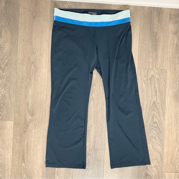 Y2k 2000s Old Navy Women's Leggings Pant Capri Y2k Straight Leg Activewear Large - Picture 2 of 5